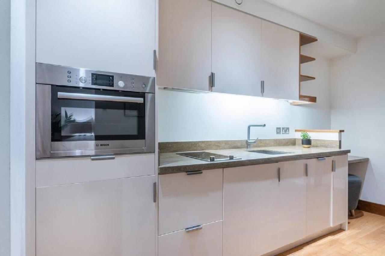 Studio - Tower Hill - City Centre By Prime London Stays N-4 Ngoại thất bức ảnh